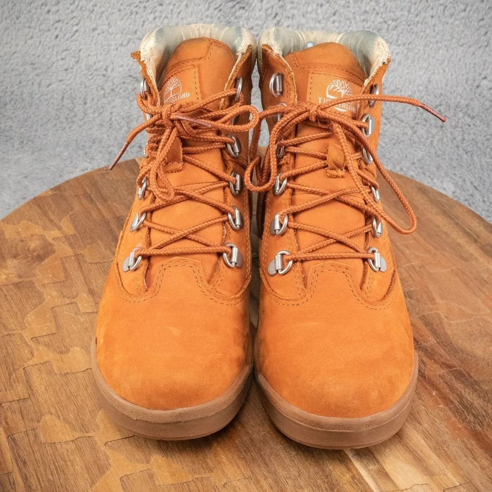 Timberland‎ Junior Field Boots Boys Size 4.5 *READ*